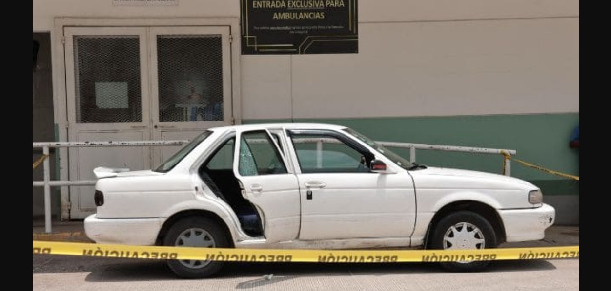 Patrullas y peritos en la zona del ataque en Xochimehuacan