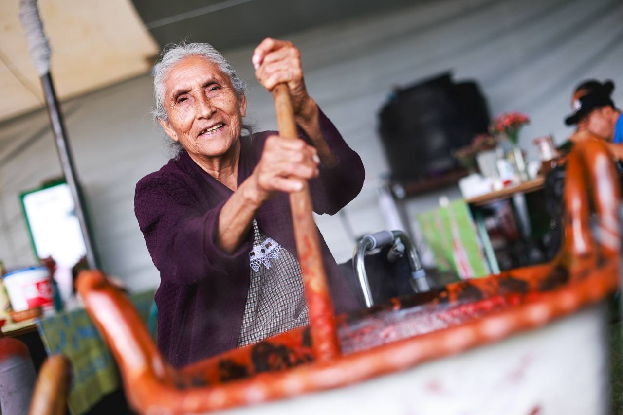 Celebra Lupita Cuautle la tradición y el orgullo de Tlaxcalancingo en la Feria del Nopal 2026