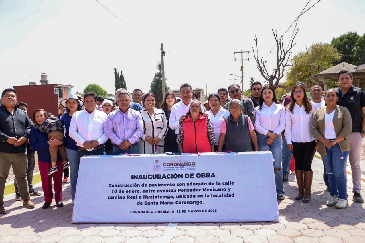 Con inversión de 3.5 mdp, Armando Aguirre entrega cuartos dormitorio y pavimentación