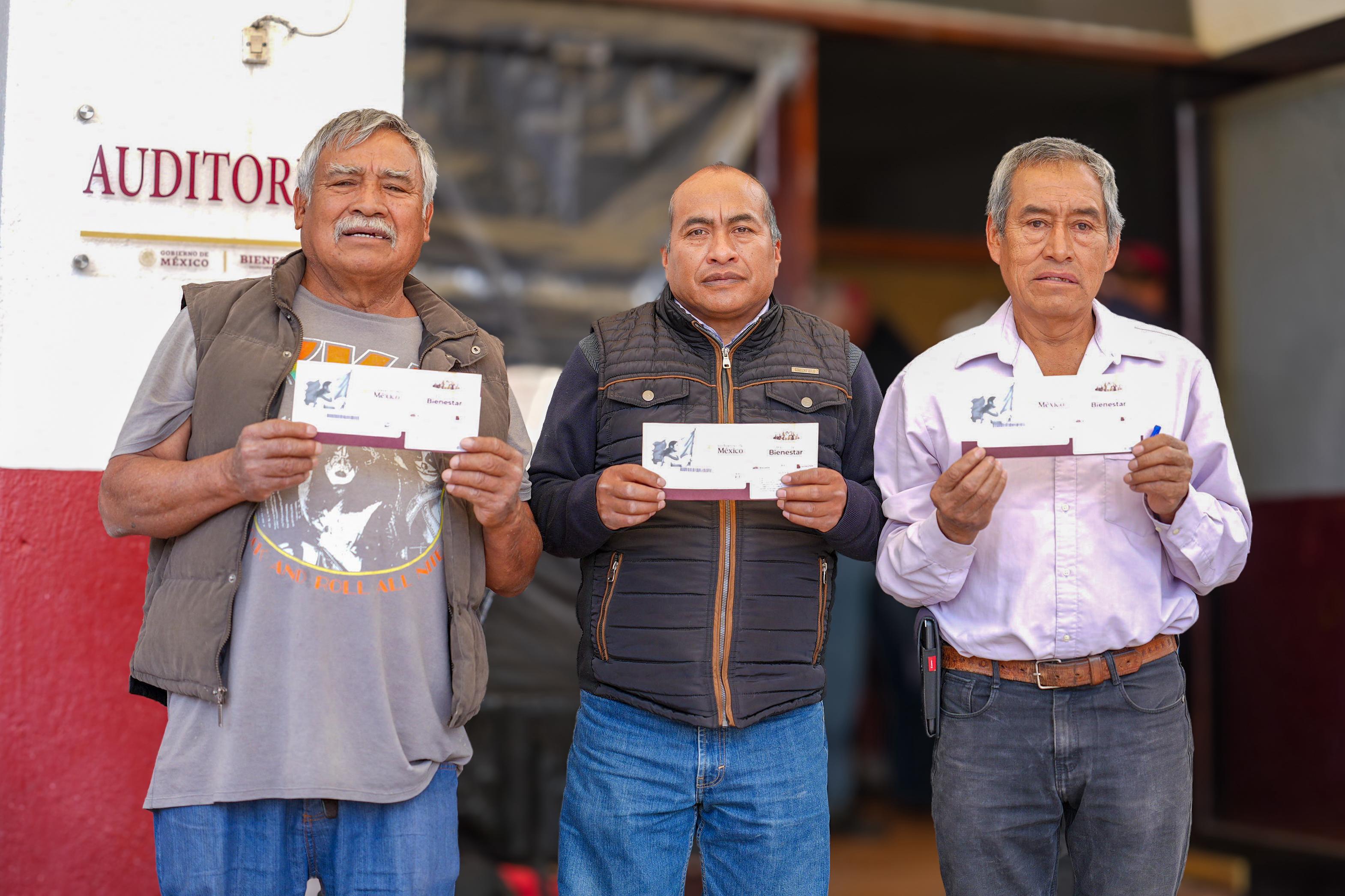 Bienestar entrega tarjetas para sector acuicola en Tlaxcala con apoyos por más de 727 mil pesos