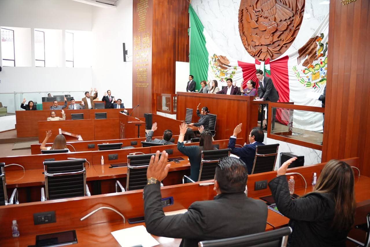 Niegan diputados supersalarios de 16 mdp tras señalamientos de Claudia Sheinbaum