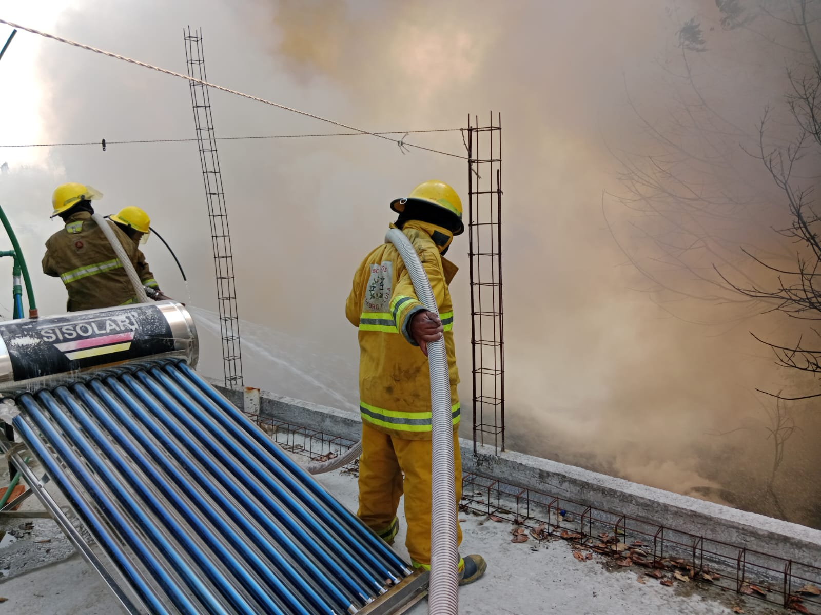 COMUNICADO-Sofocan fuego de vivienda en Cocoyotla