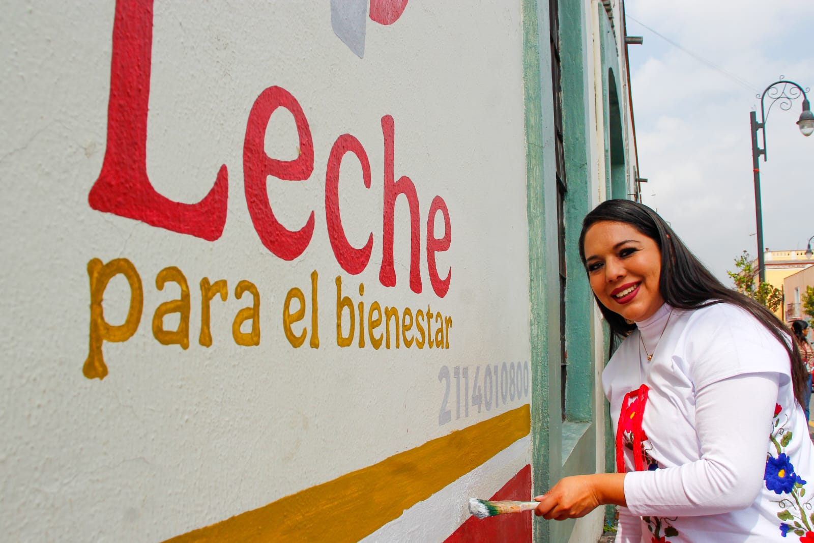 Fortalece Gobierno de San Pedro Cholula el acceso a la nutrición con afiliación al programa “Leche para el Bienestar”
