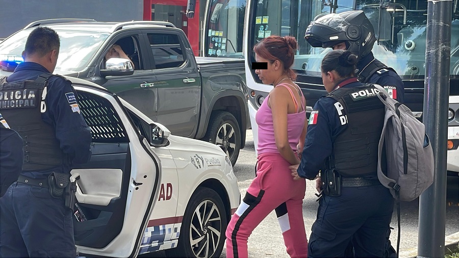 Identifican a grupos de carteristas en transporte público de Puebla; suman nueve detenciones