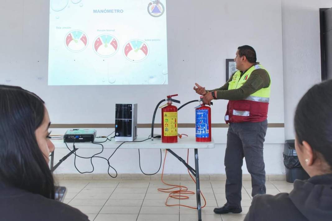 Tlaxcala impulsa cursos clave para comerciantes y fortalece la prevención en la capital