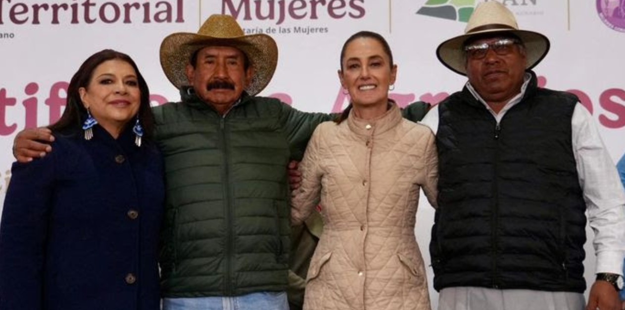 Entrega de títulos agrarios impulsa igualdad en el campo