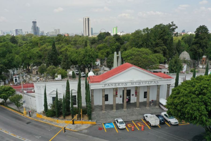 Panteón Municipal mantendrá servicio durante Semana Santa en Puebla