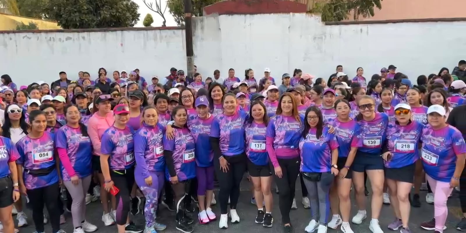 Encabeza Guadalupe Cuautle premiación de la carrera femenil “Paso a Paso Rumbo a la Igualdad” 
