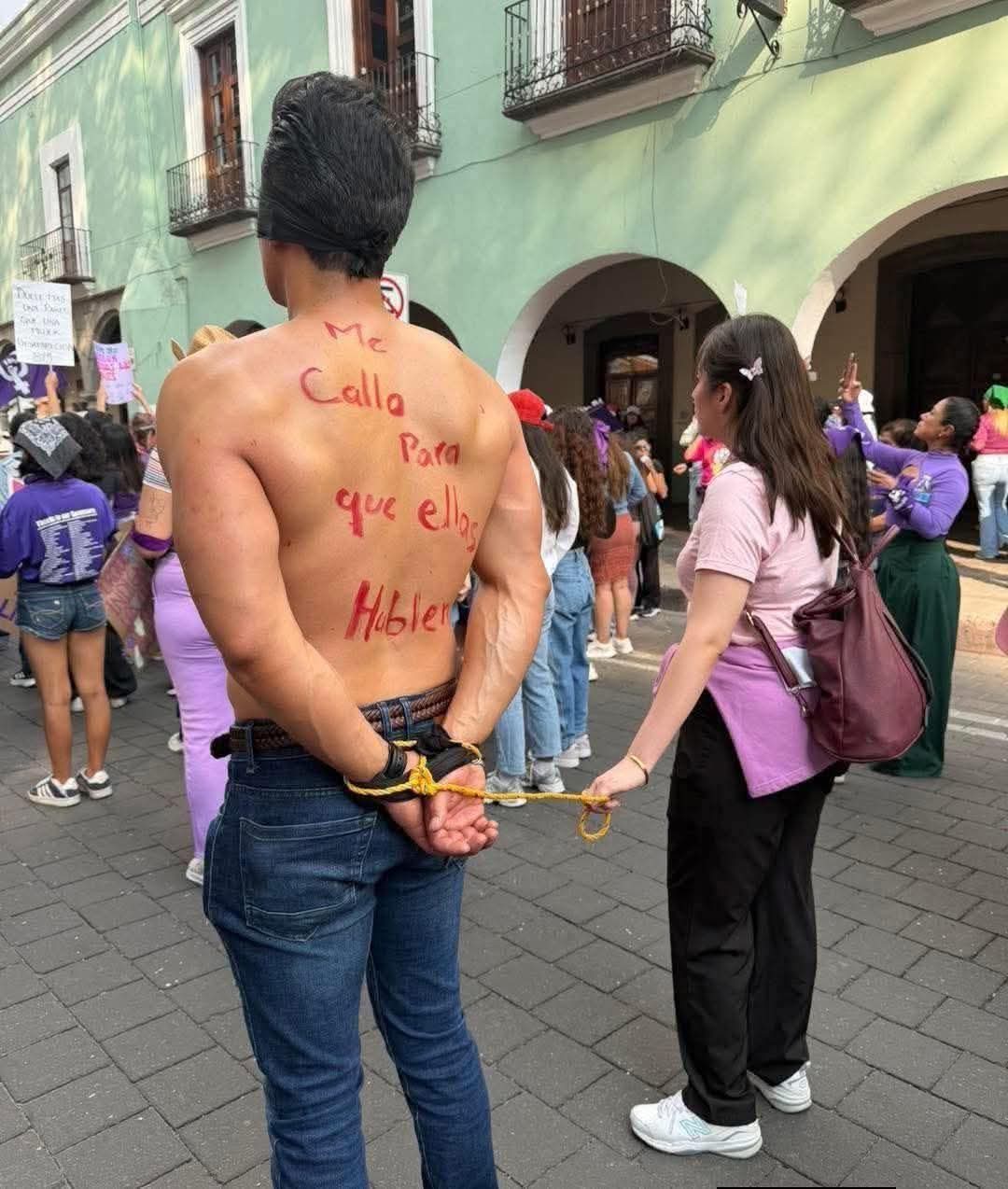 El cinismo se viste de "aliado": Judas Tadeo N. y la simulación en el 8M de Tlaxcala