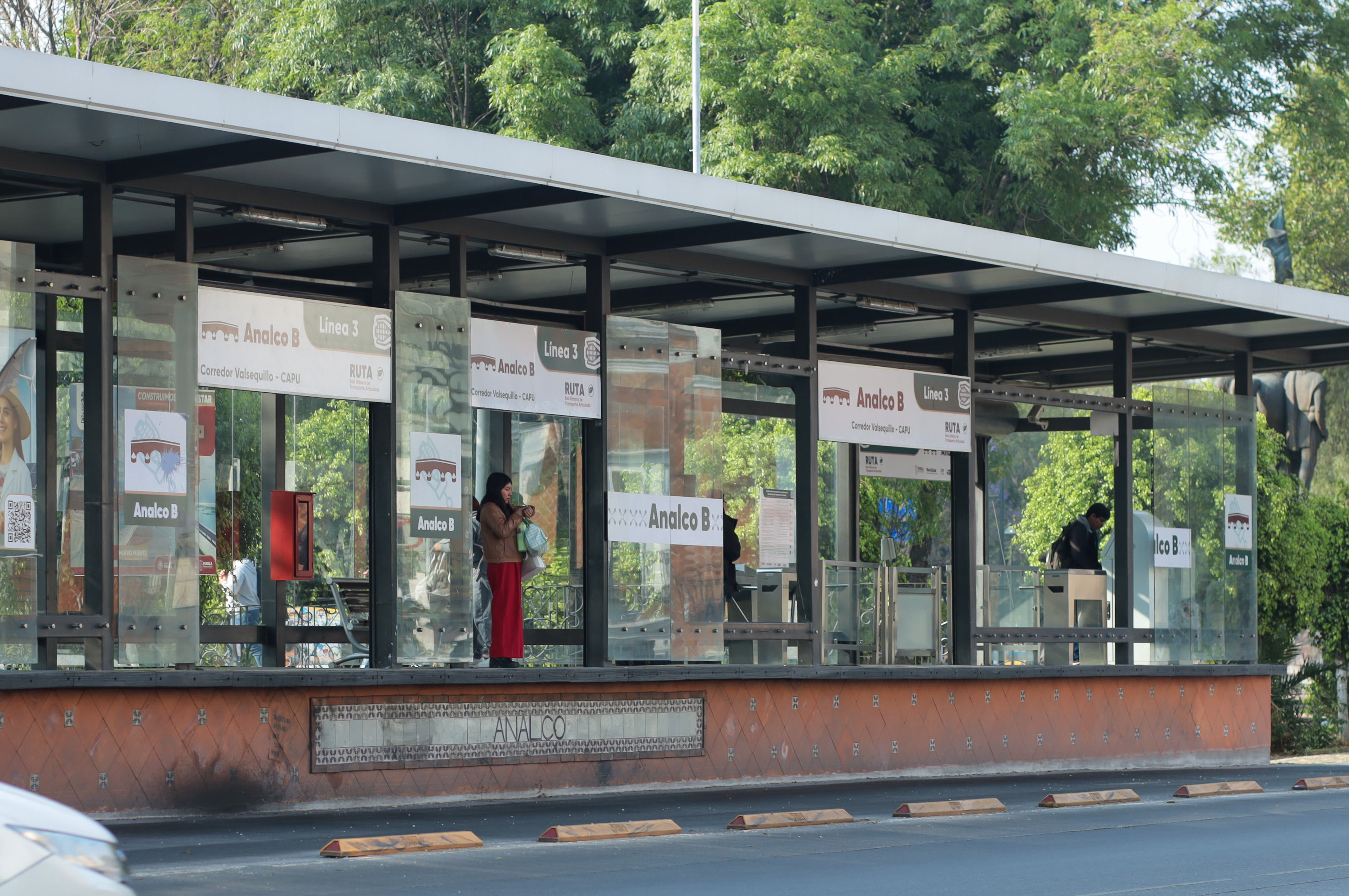 Suspenden servicio en estaciones de la Línea 3 del RUTA por labores de limpieza y rehabilitación