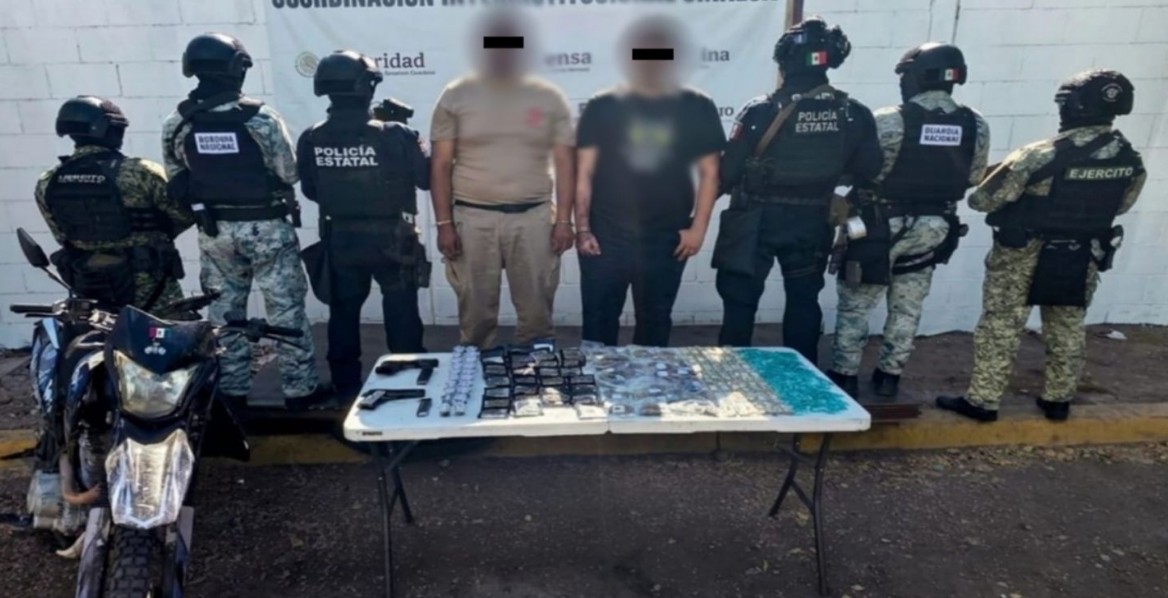 Militares y patrullas durante operativo en Sinaloa
