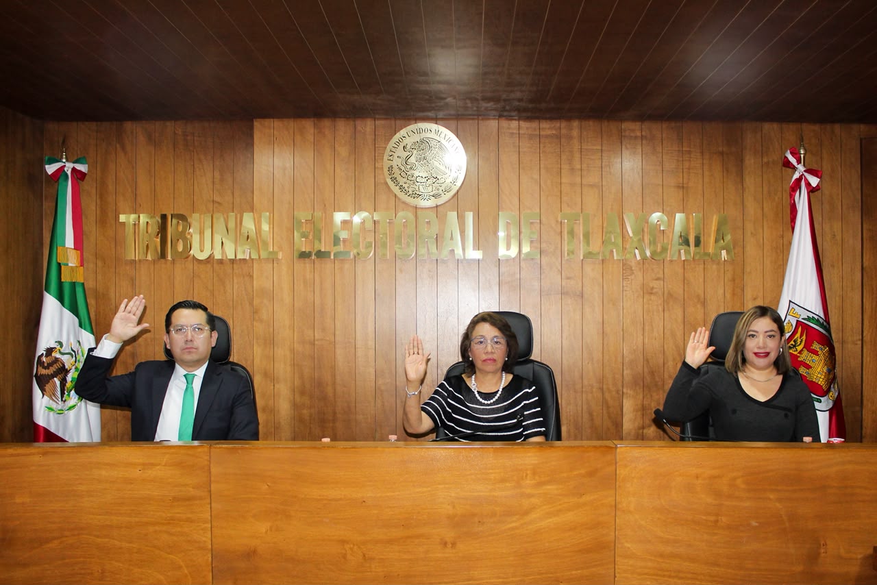 Sesión del Tribunal Electoral de Tlaxcala.