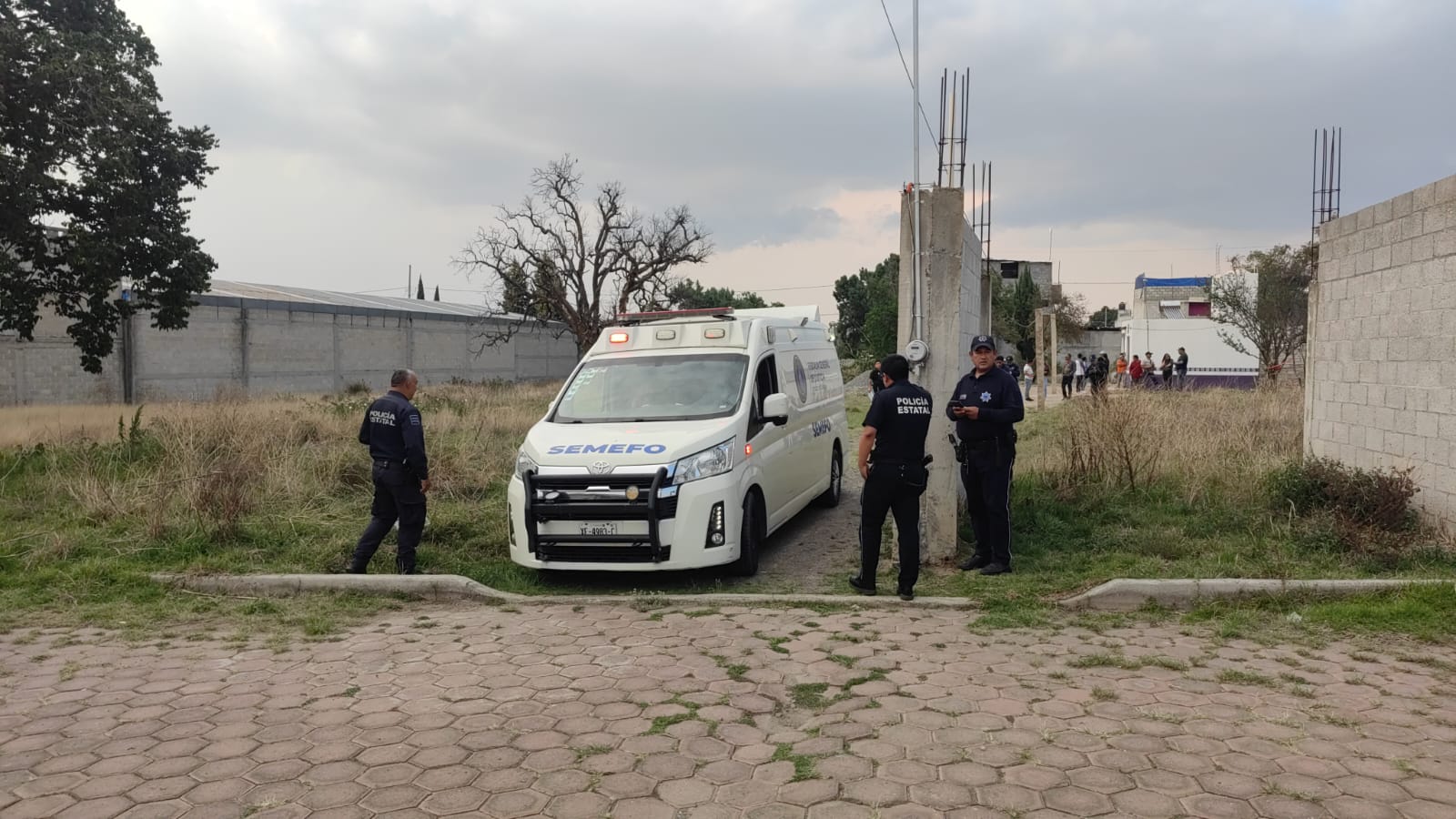Hallan a adulto mayor sin vida en terreno baldío de Contla; presumen paro cardíaco