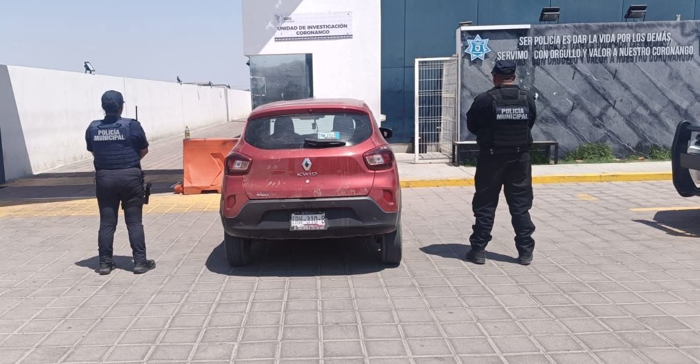 Vehículo robado minutos antes en San Francisco Ocotlán es recuperado