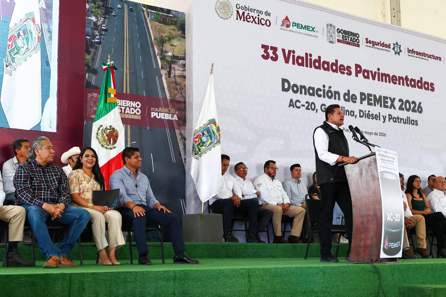Fortalecen infraestructura en Puebla con entrega de 33 vialidades pavimentadas