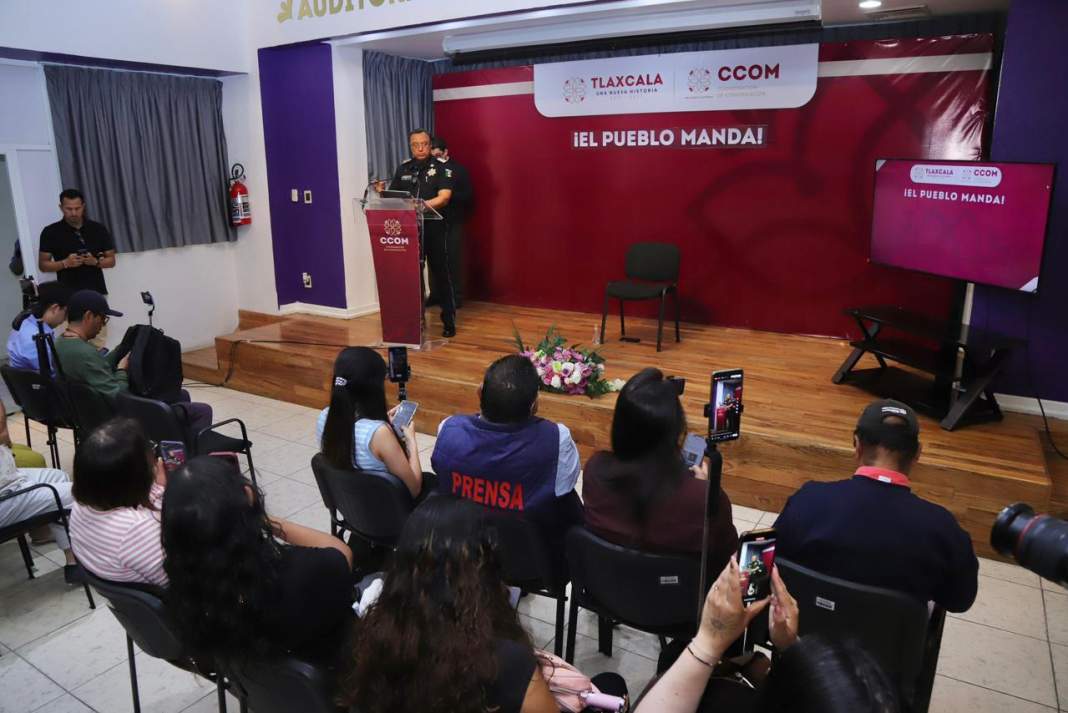 Policías estatales durante operativo de seguridad en Tlaxcala