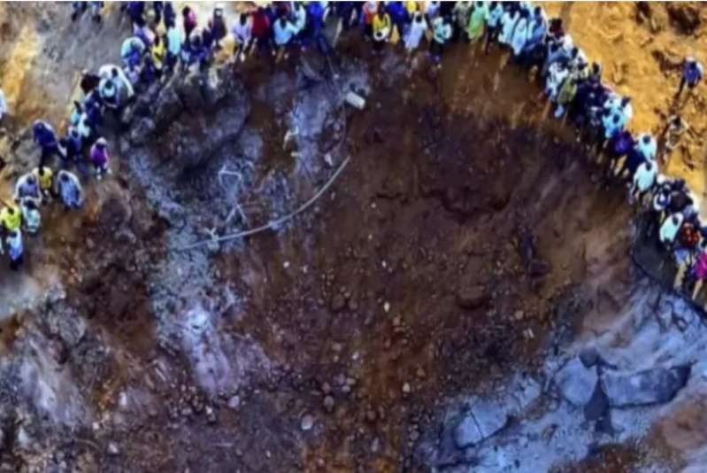 Accidente de camión con explosivos deja mega cráter