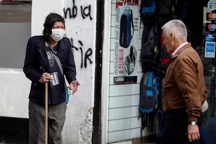 Más de 4 mil enfrentan el coronavirus en la CDMX sin casa, agua ni jabón
