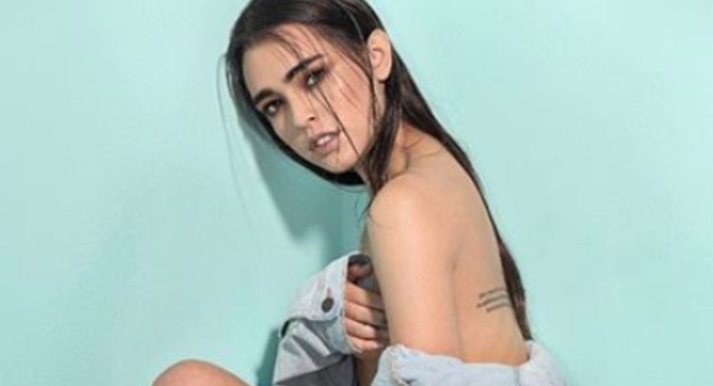 La hija de Carlos Vives se muestra sin sostén en esta cuarentena