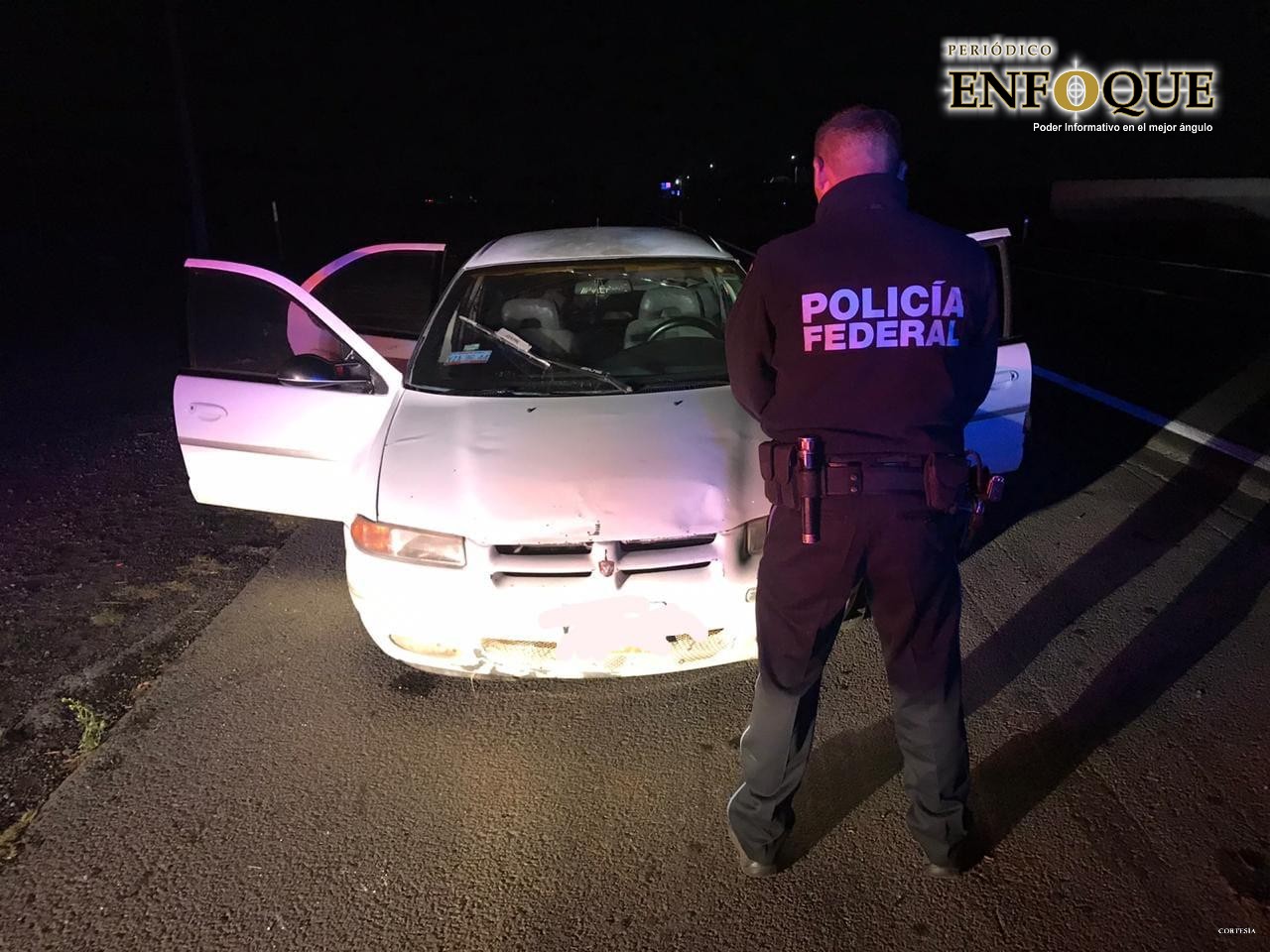 Por violación y robo de vehículo detiene GN a cinco personas