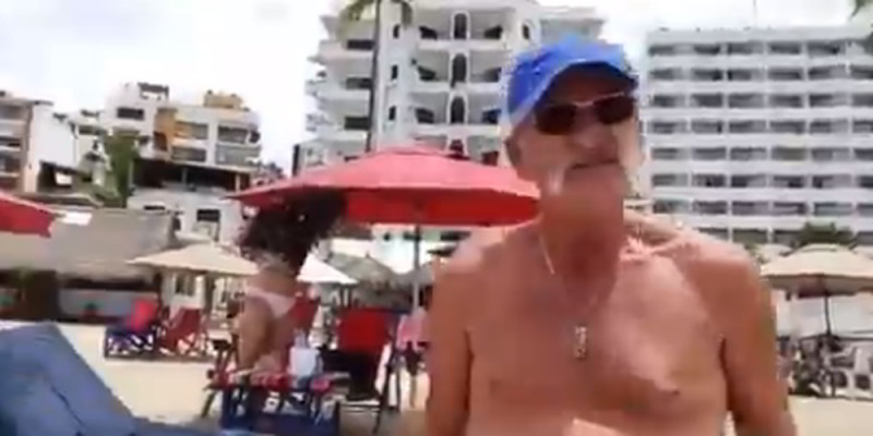 Turistas agreden a reportera por exhibir que no respetan cuarentena en Puerto Vallarta