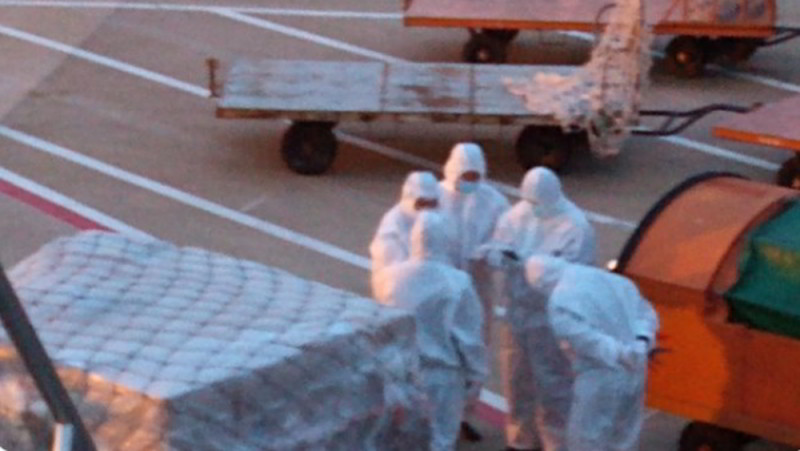 Segundo vuelo con insumos médicos llegará esta noche, ya salió de China