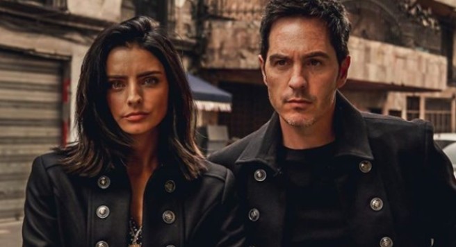 Aislinn Derbez capta en comprometedora situación a Mauricio Ochmann