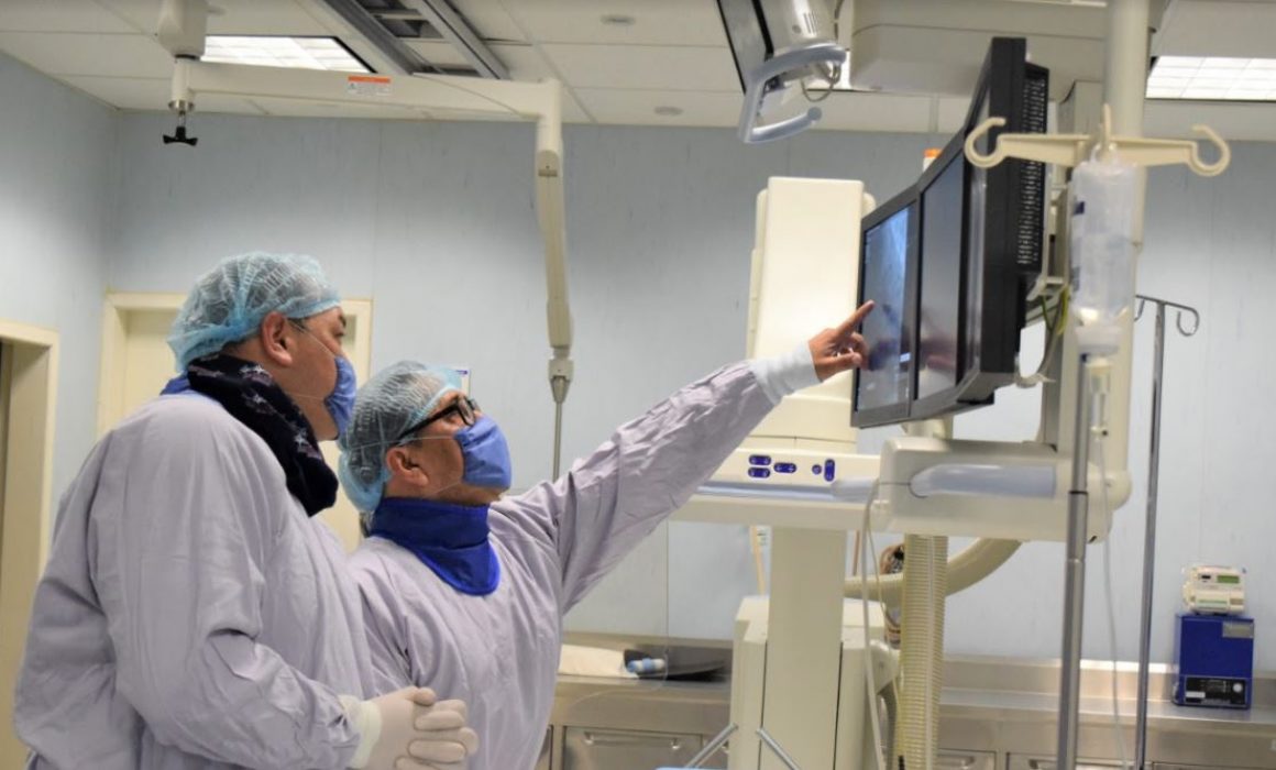 Gobierno de Michoacán aumentará salarios en 60% a trabajadores de Salud