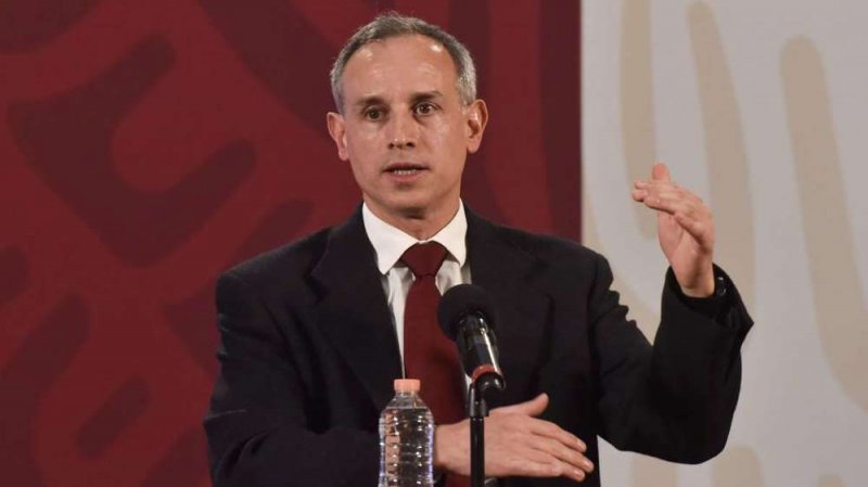 López-Gatell pide denunciar desabasto de insumos en hospitales; “nosotros ya los entregamos”