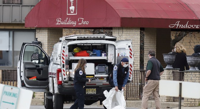 Encuentran 17 cadáveres de ancianos en un hogar de retiro de Nueva Jersey