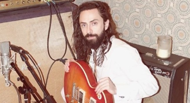 ¿Jay de la Cueva se va de Moderatto o alternará proyectos?