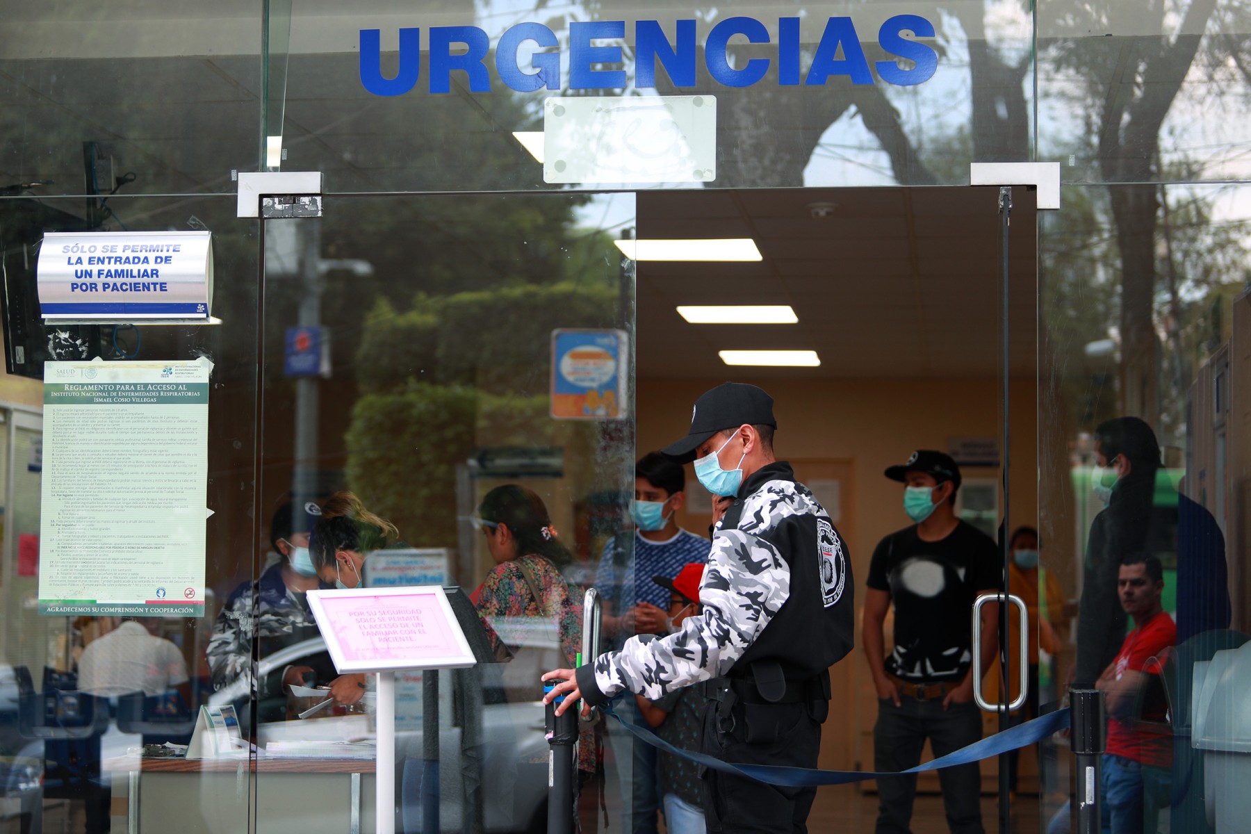 México recibirá la etapa crítica con hospitales saturados