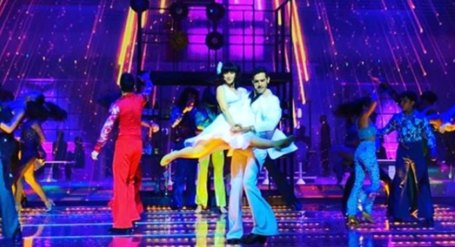 Galán de Televisa desempleado por COVID-19 ahora trabaja sanitizando casas