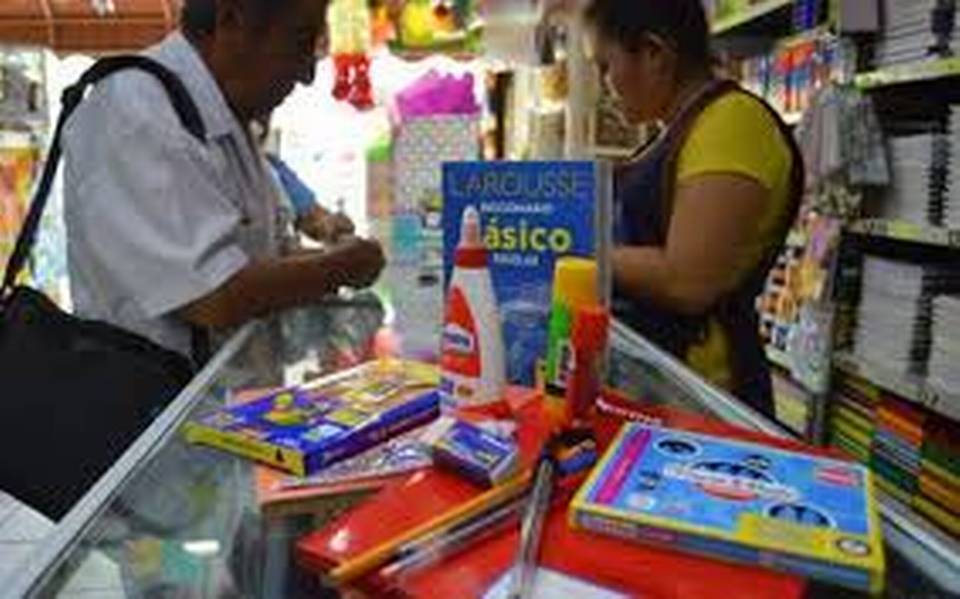 Papelerías, editoriales y librerías serán consideradas actividades esenciales en el regreso a clases: SEP