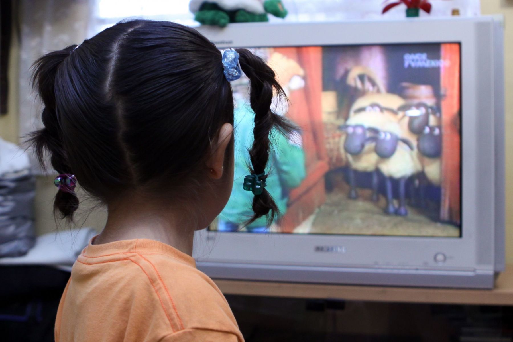 Se eligió la televisión para el nuevo ciclo escolar porque es el medio más equitativo: Moctezuma