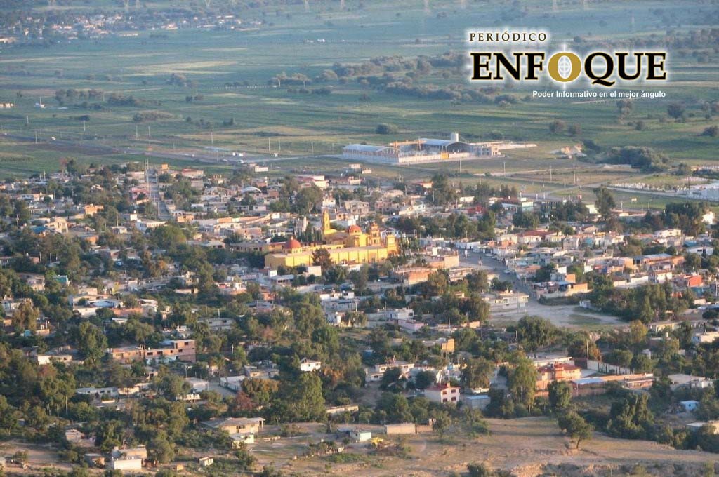 Roban explosivos una bodega de Santiago Acatlán, Tepeaca 