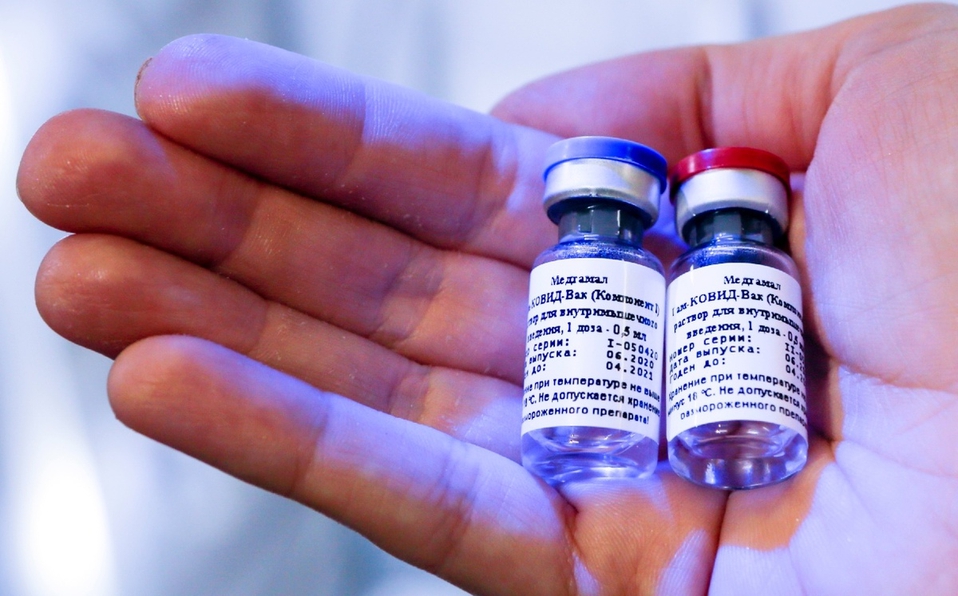 Rusia pide autorización a México para hacer ensayo de vacuna Sputnik V contra COVID-19