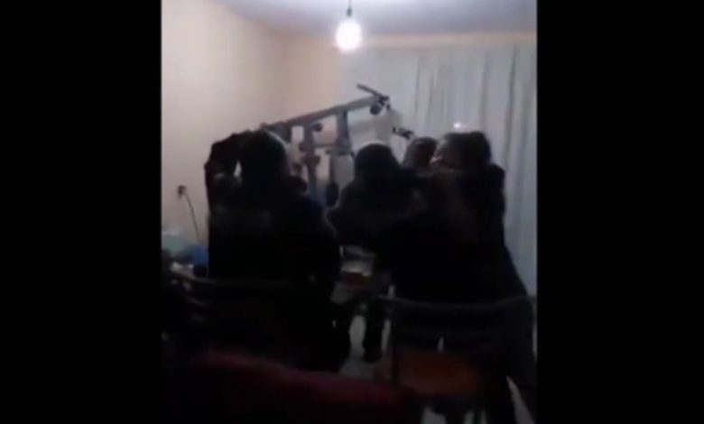 Policías ebrios realizan disparos al aire durante una fiesta en Michoacán (Video)