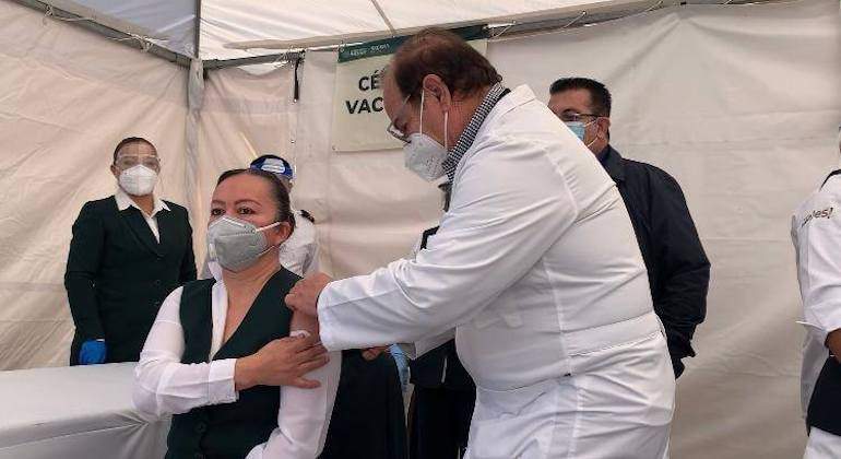 Inicia vacunación contra el COVID-19 en Coahuila