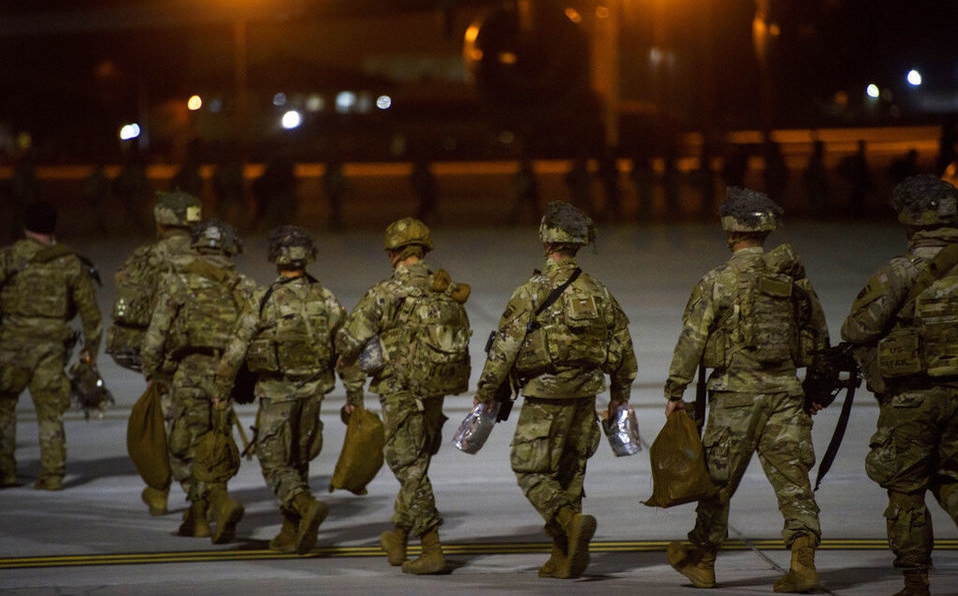 Trump reafirma permanencia de las tropas de EU en Irak