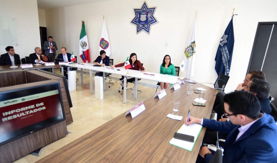 Rosales Martínez presenta informe sobre seguridad de Puebla a diputados federales 