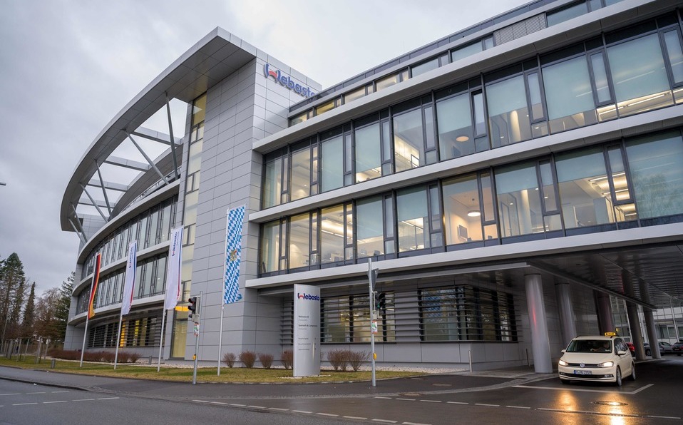 Alemania confirma tres casos más de coronavirus