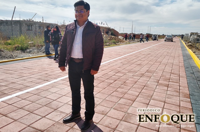 Entregan pavimentación de calle donde se ubicará el Complejo de Seguridad de Coronango 