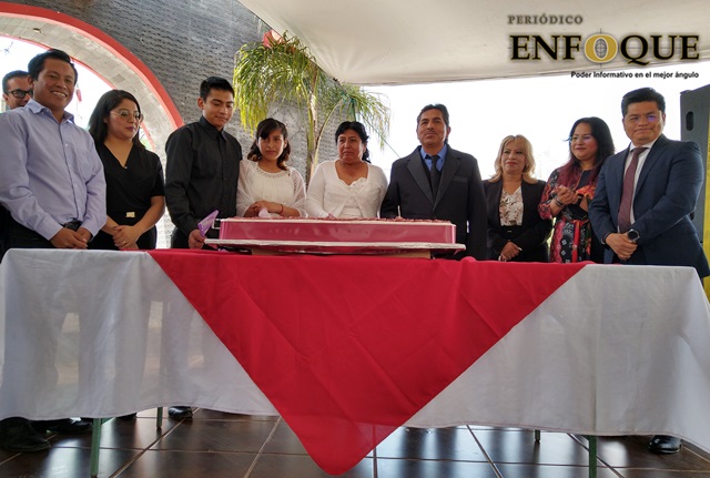 Contraen nupcias 20 parejas de Coronango en Día del Amor y la Amistad (Video) 