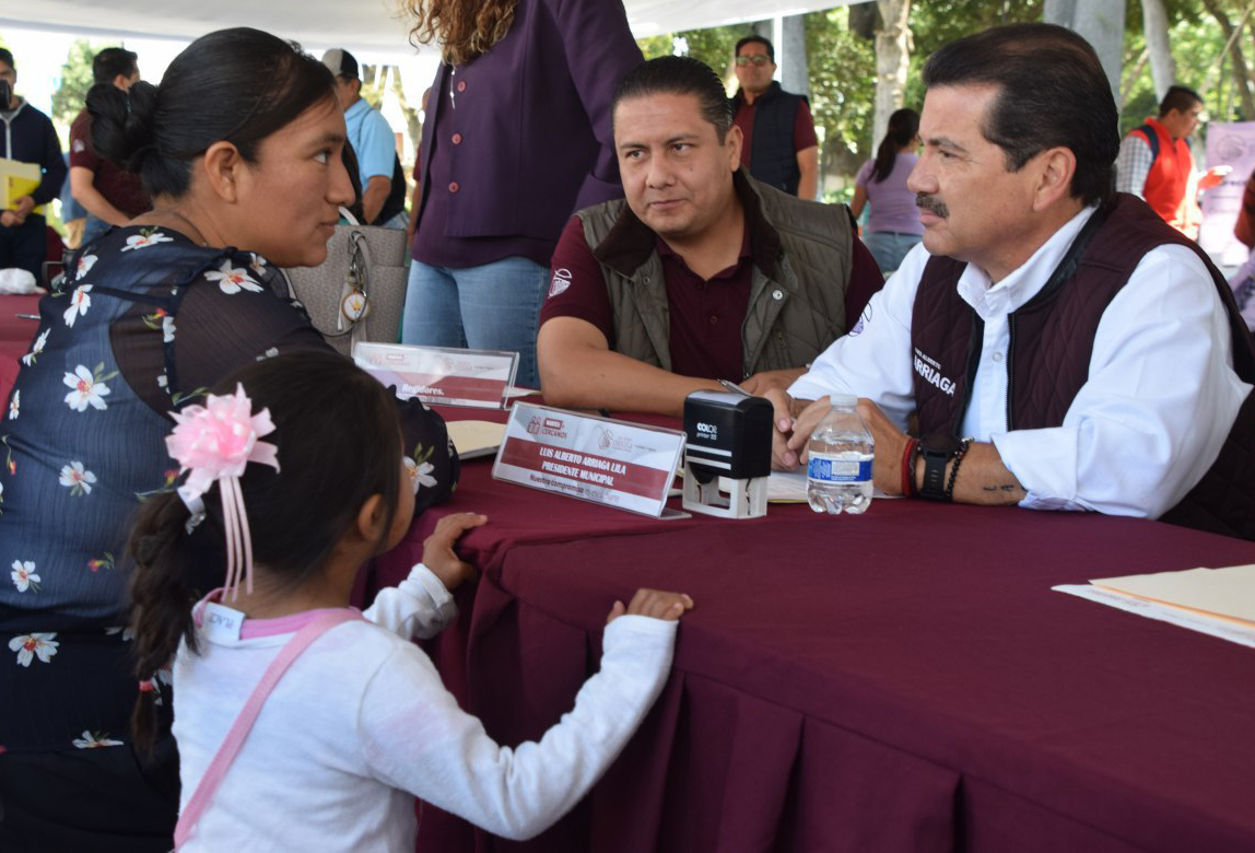 Mantener diálogo y cercanía con la sociedad  es esencial para gobernar: Luis Alberto Arriaga