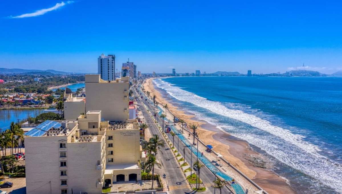 Pese a semáforo rojo, Mazatlán da banderazo a reanudación de actividades turísticas