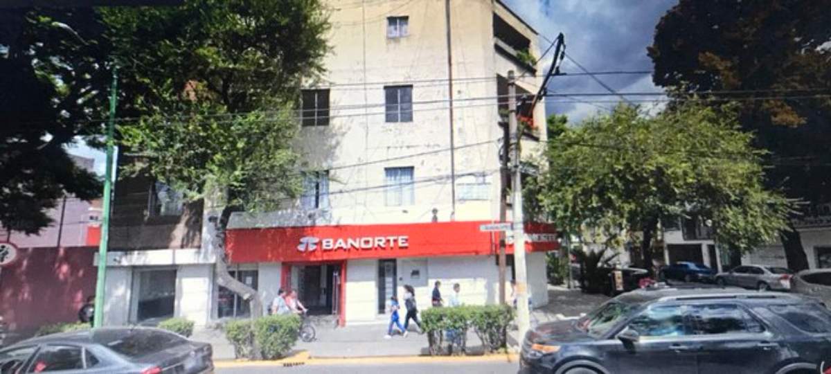 Hombre finge ser técnico en sistemas y se lleva 6 mdp de Banorte