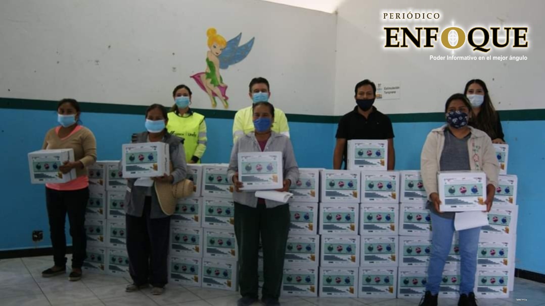 Cemex Tepeaca entrega despensas a familias de Tecali