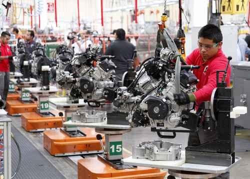 Empleo en industria manufacturera desciende 5.8% en mayo; es su peor caída desde 2009