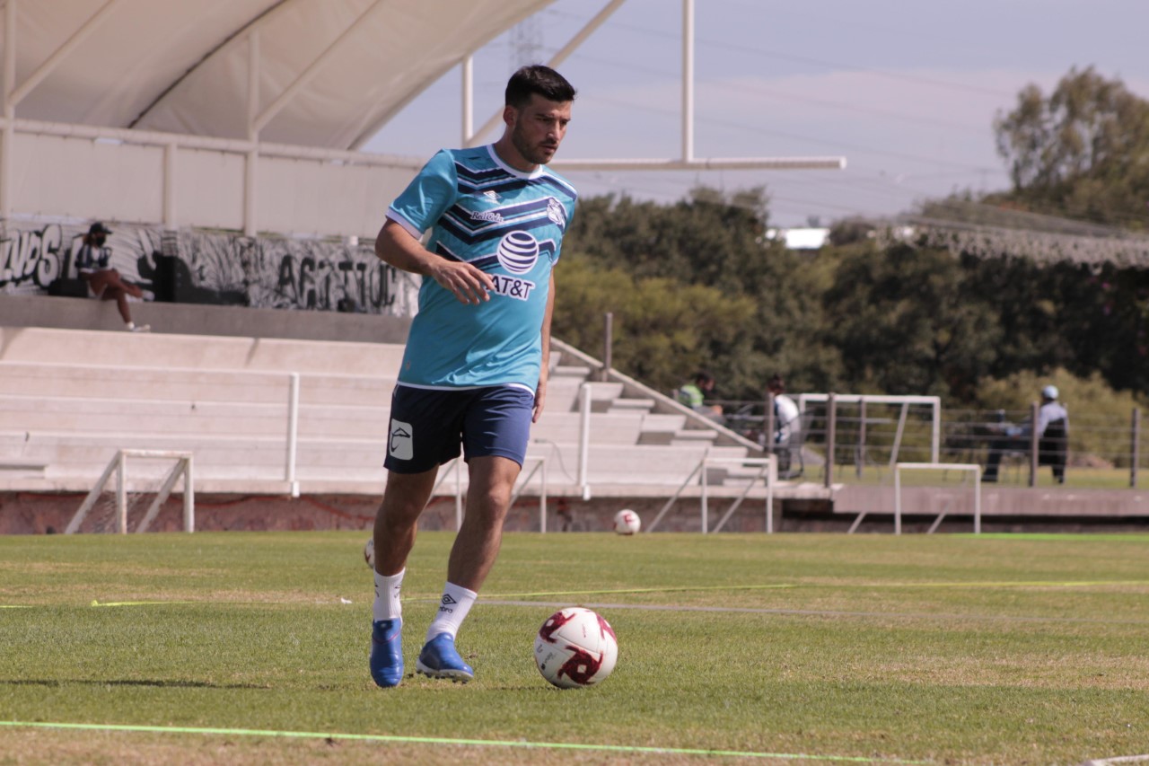 Bernardo Cuesta no tiene claro cuándo podría debutar con el Puebla 